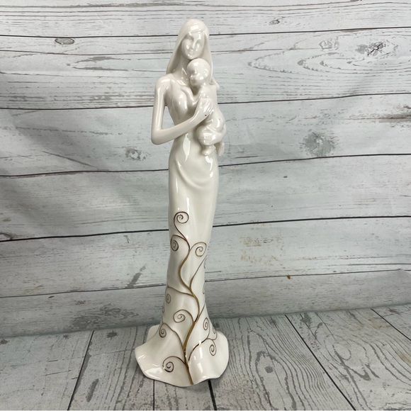Mother & Child Porcelain Figurine White Gold Statue Mom Baby Sculpture Statue - Picture 1 of 9